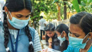 keralanews plus one exam uniforms not mandatory for students