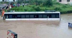 keralanews heavy rain ksrtc bus with passengers sink in water in poonjar