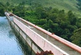 keralanews mullaperiyar dam opens 534 cubic feet of water coming out of two shutters extreme caution on the banks of the periyar
