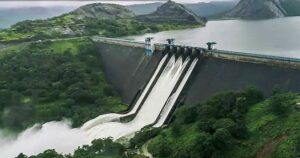 keralanews water level in mullapperiyar dam rises to 141 feet two spillway shutters opened