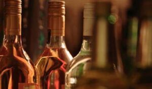 keralanews foreign liquor seized for attempting to sell illegally in kannur