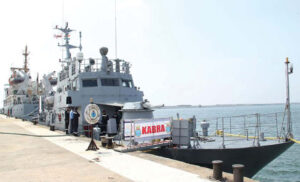 keralanews indian navy ship ins kabra arrives at kannur azheekal port