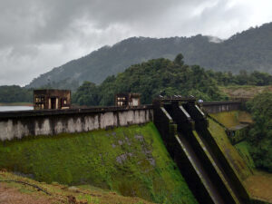 keralanews kozhikode kakkayam dam opened warning for those on the banks of the kuttyadi river